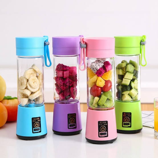 🍓 Portable USB Rechargeable Mini Blender | 6-Blade Personal Smoothie & Juice Maker (Random Color)